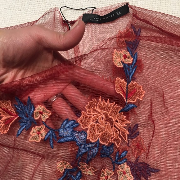 ✨NWOT Zara Women Floral Embroidery Maroon Mesh Top - Picture 6 of 8